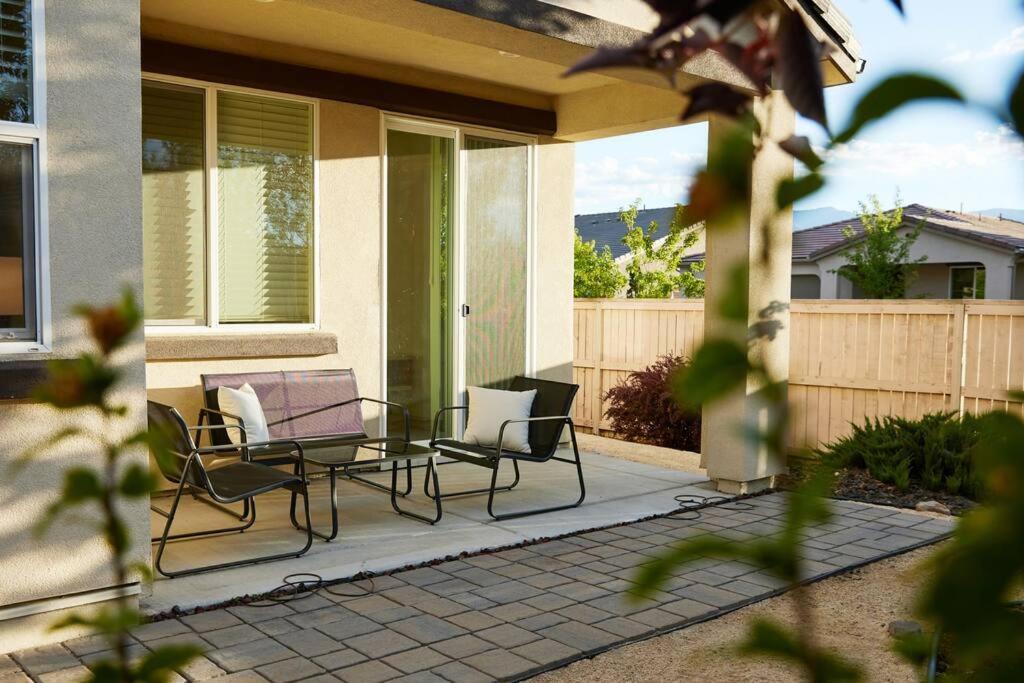 New Upscale House, Tahoe 30-Min W/ Cal King Reno Exterior photo